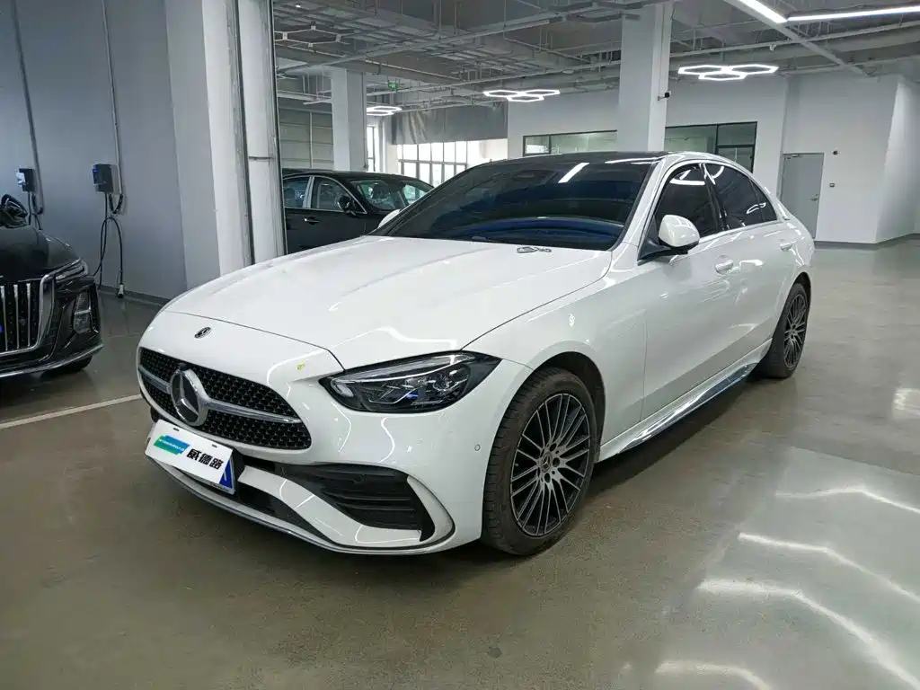 奔驰C级 2025款 改款 C 260 L 运动版 2025