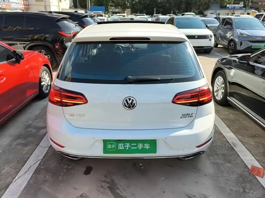 Volkswagen Golf — миниатюра 6