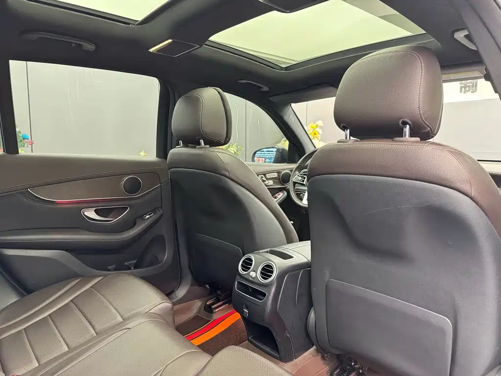 Mercedes-Benz GLC — миниатюра 9
