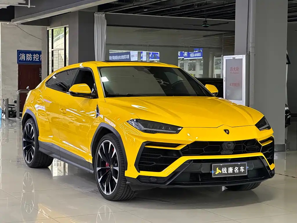 Lamborghini Urus — миниатюра 3