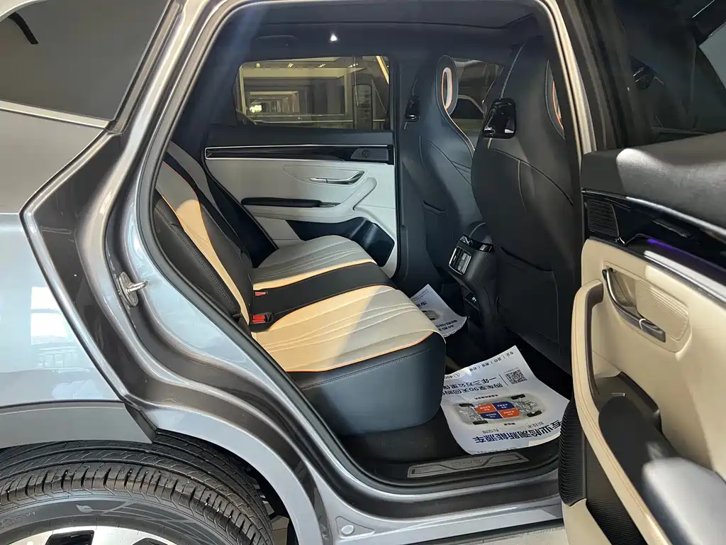 BYD PLUS New Energy — миниатюра 14