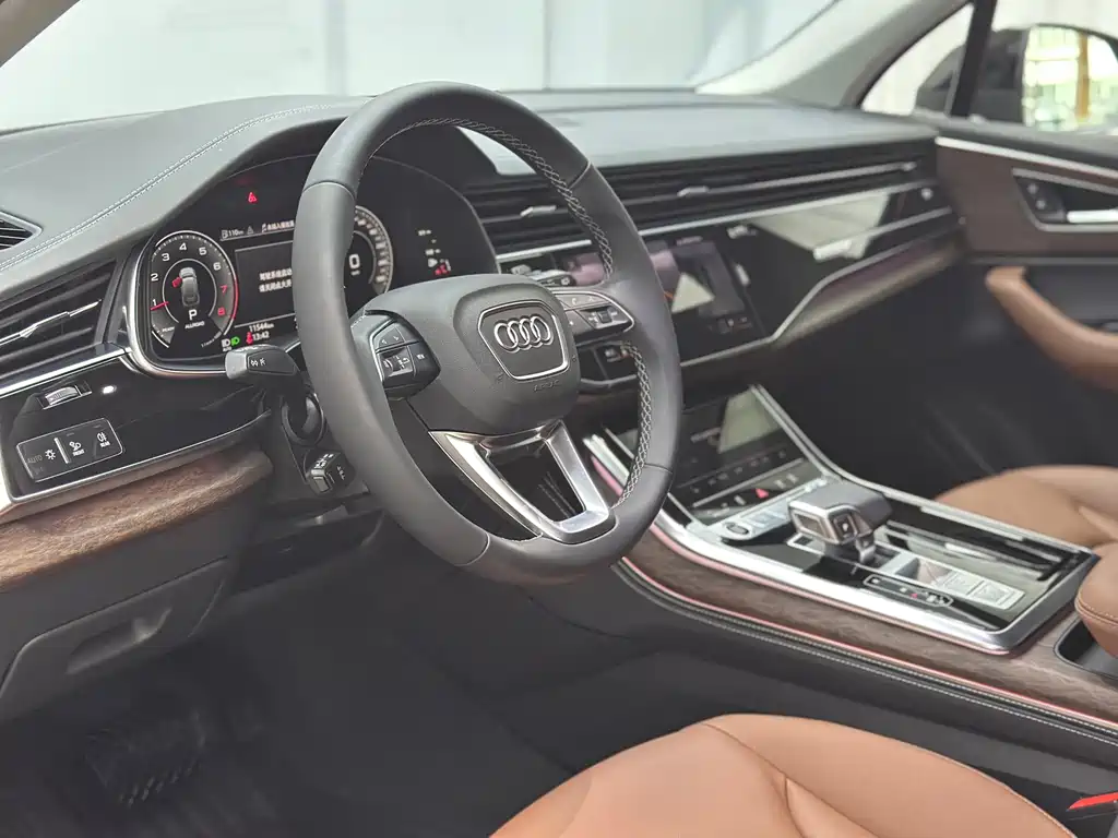 Audi Q7 — миниатюра 15