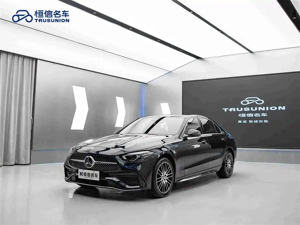 Mercedes-Benz C-Class — миниатюра 3