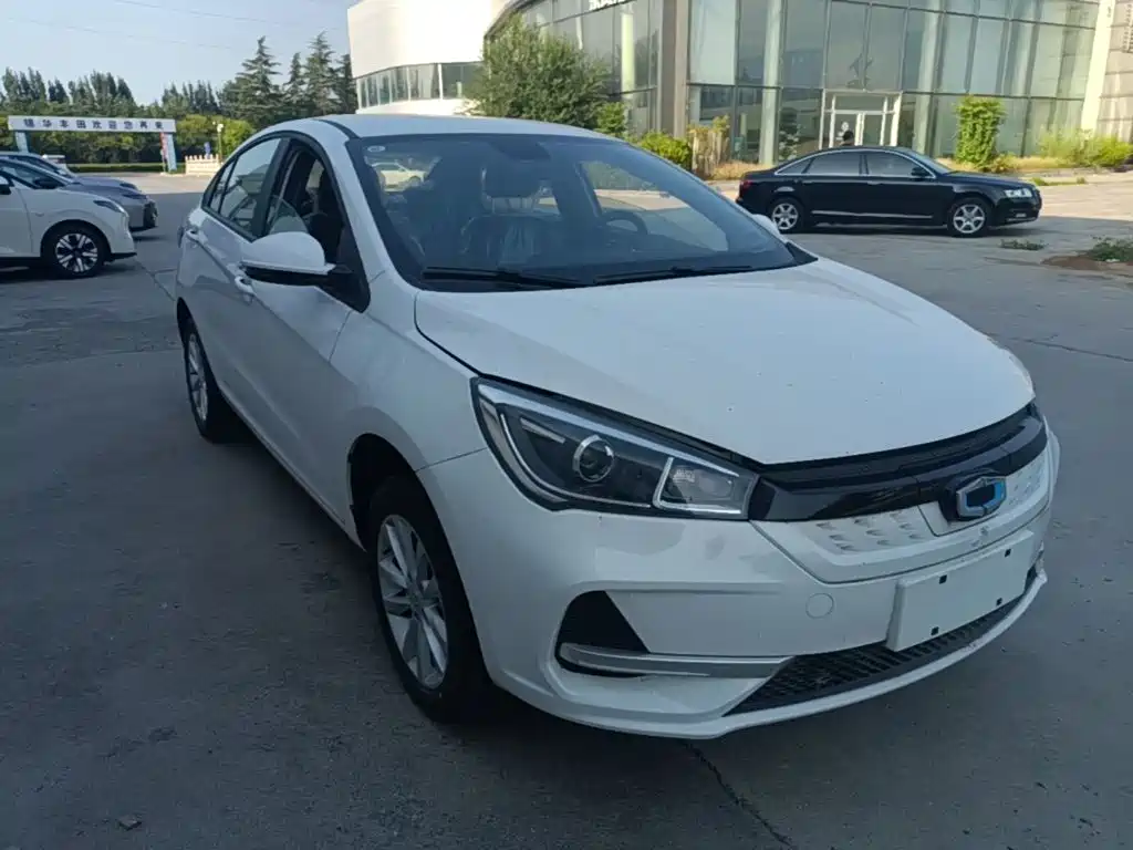 Guojin Auto Junxing — миниатюра 4
