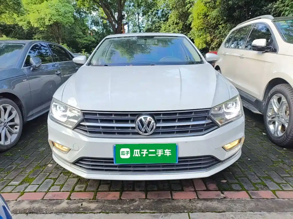 Volkswagen Bora — миниатюра 3