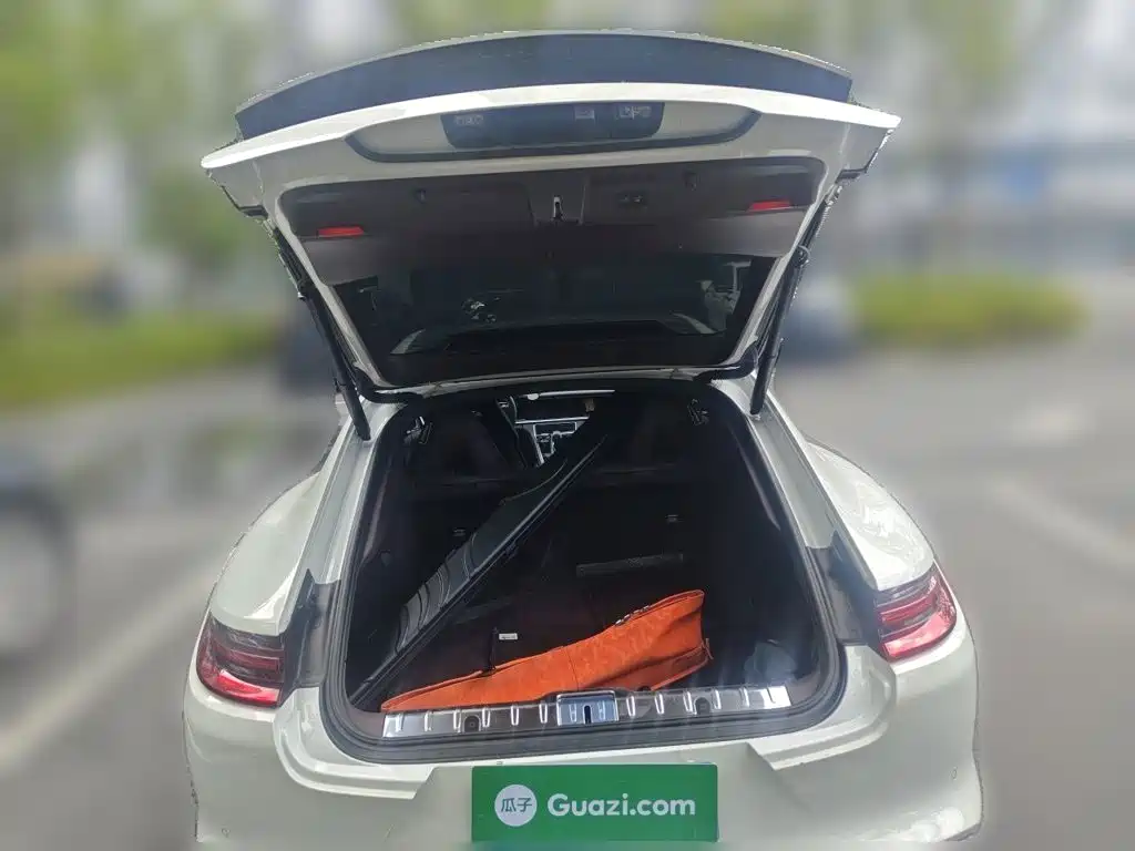 Porsche Panamera — миниатюра 15