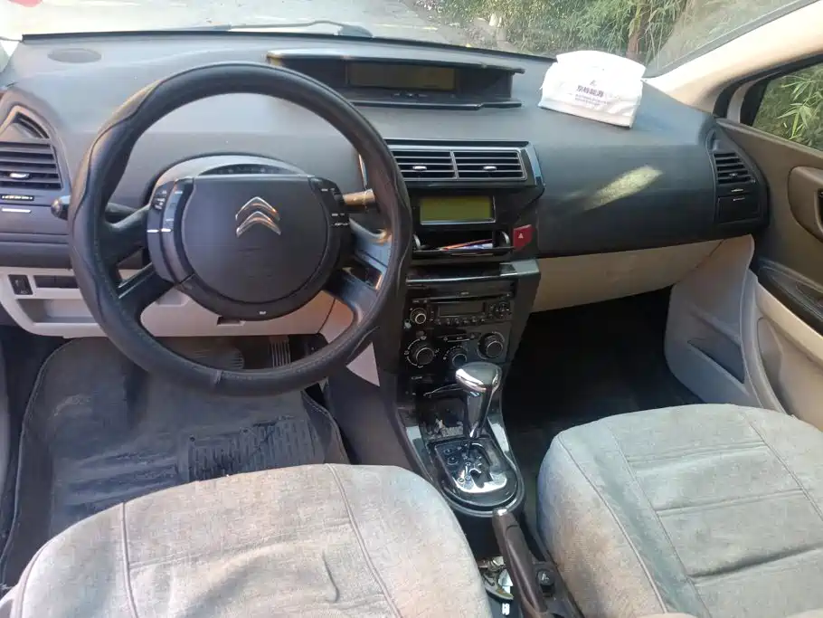 Citroen C-Quatre — миниатюра 12