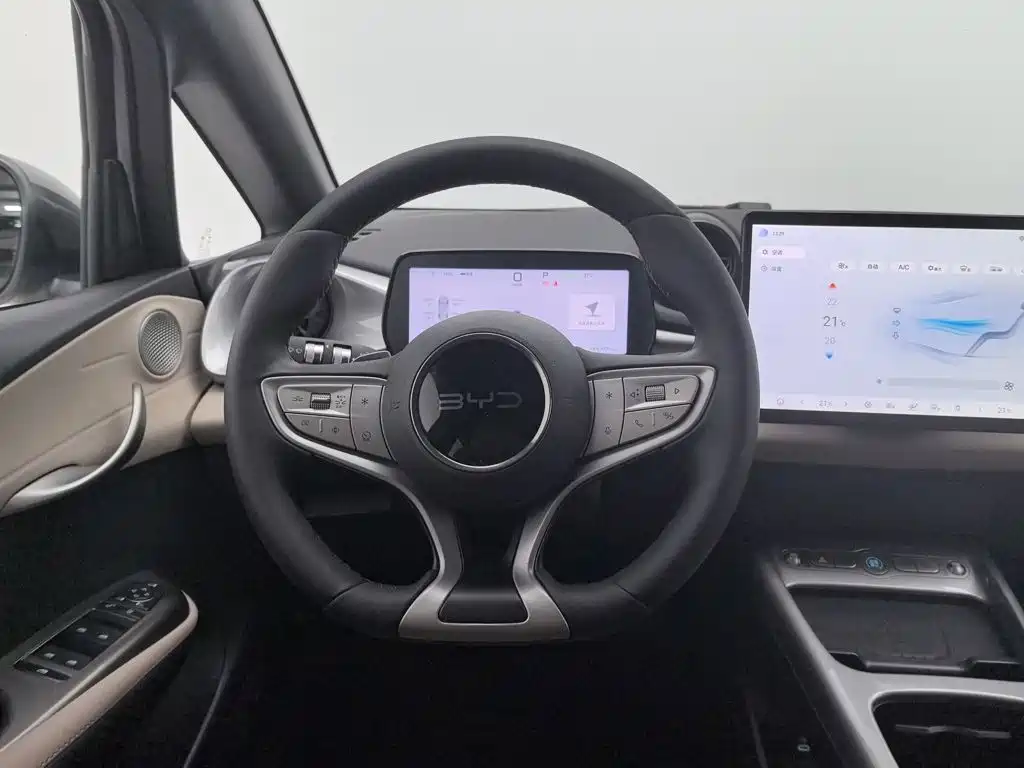 BYD Dolphin — миниатюра 11