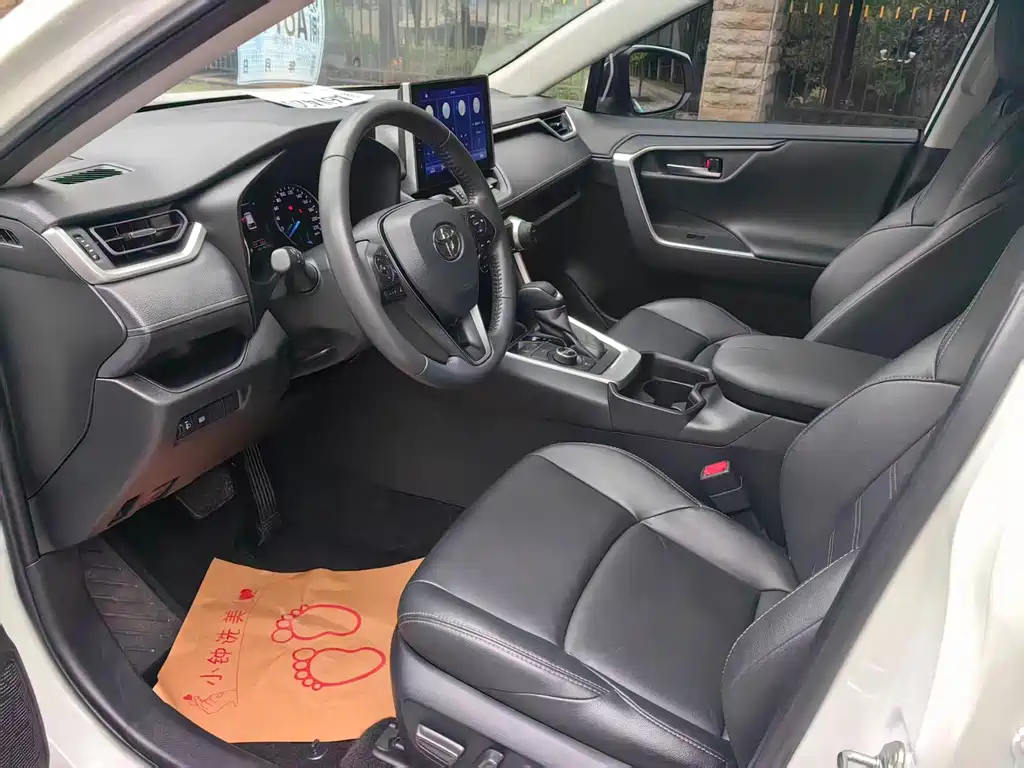 Toyota Wildlander — миниатюра 14