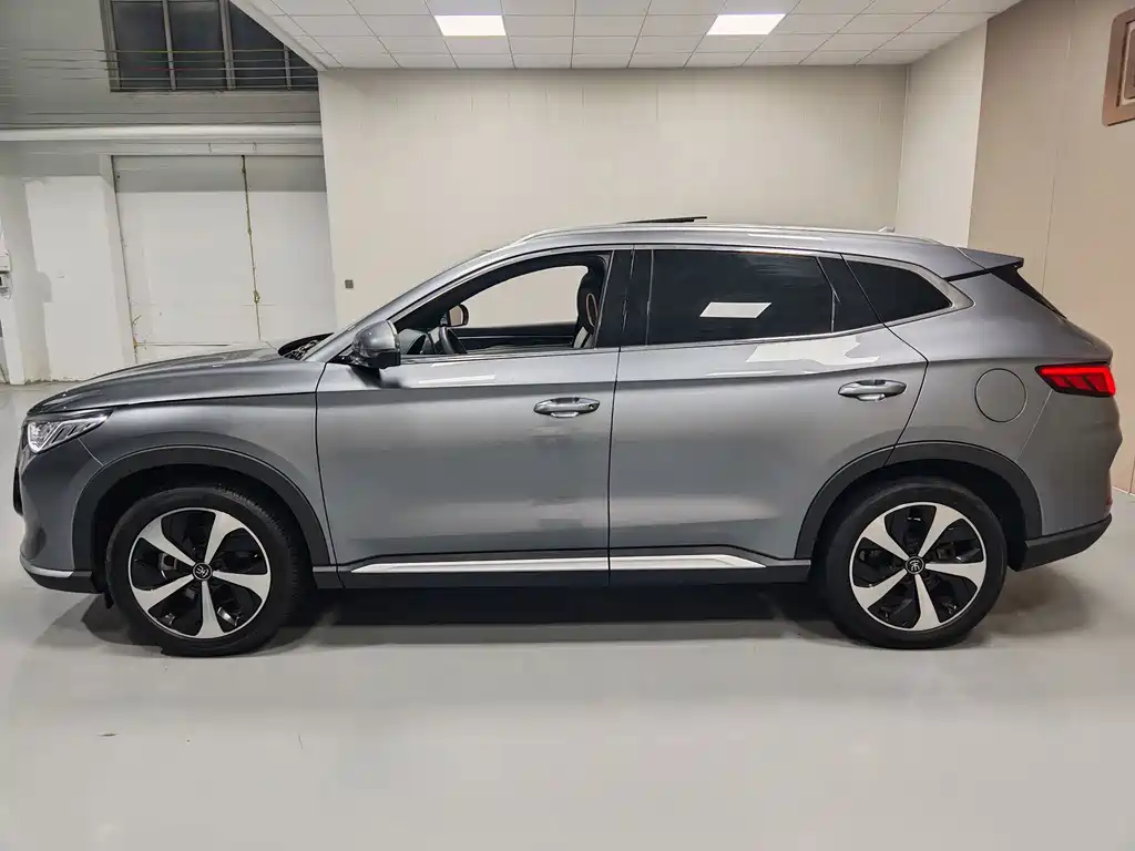BYD PLUS New Energy — миниатюра 15
