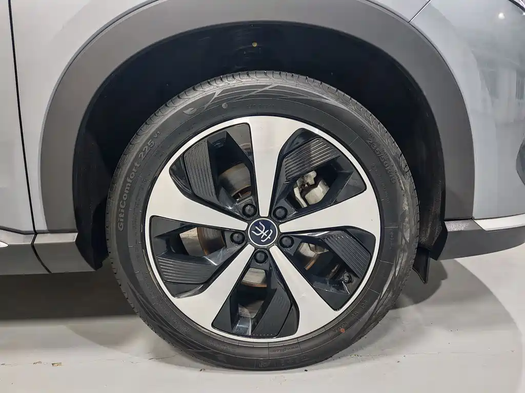 BYD PLUS New Energy — миниатюра 18