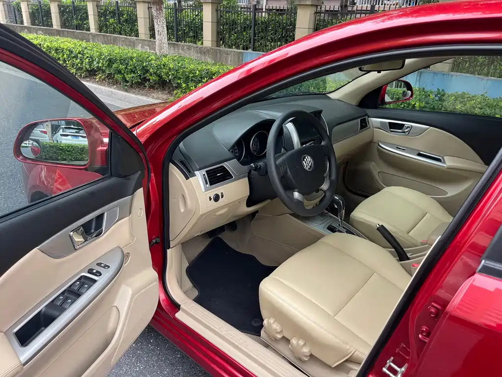 Buick Excelle — миниатюра 6
