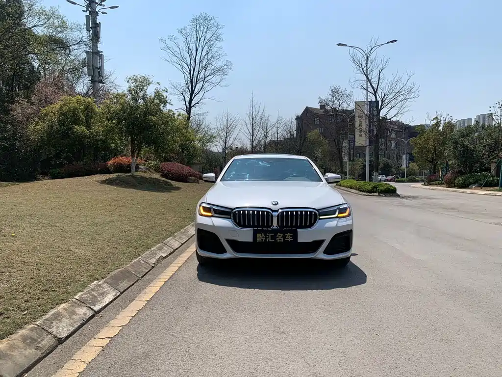 BMW 5 Series 2023
