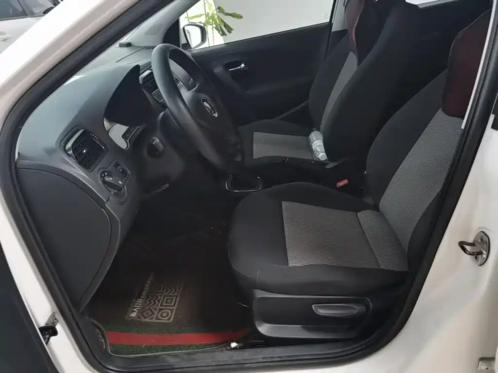 Volkswagen Polo — миниатюра 15