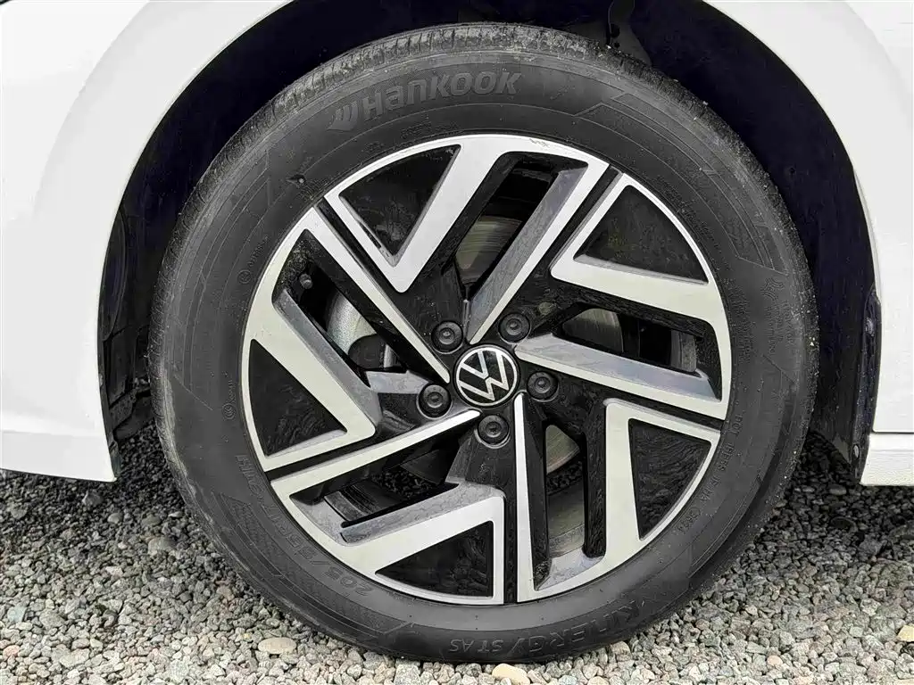 Volkswagen Sagitar — миниатюра 14