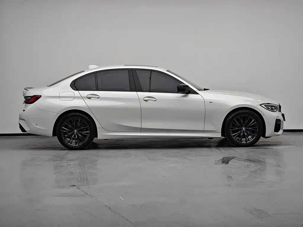BMW 3 Series 3 2021 325i M Sport