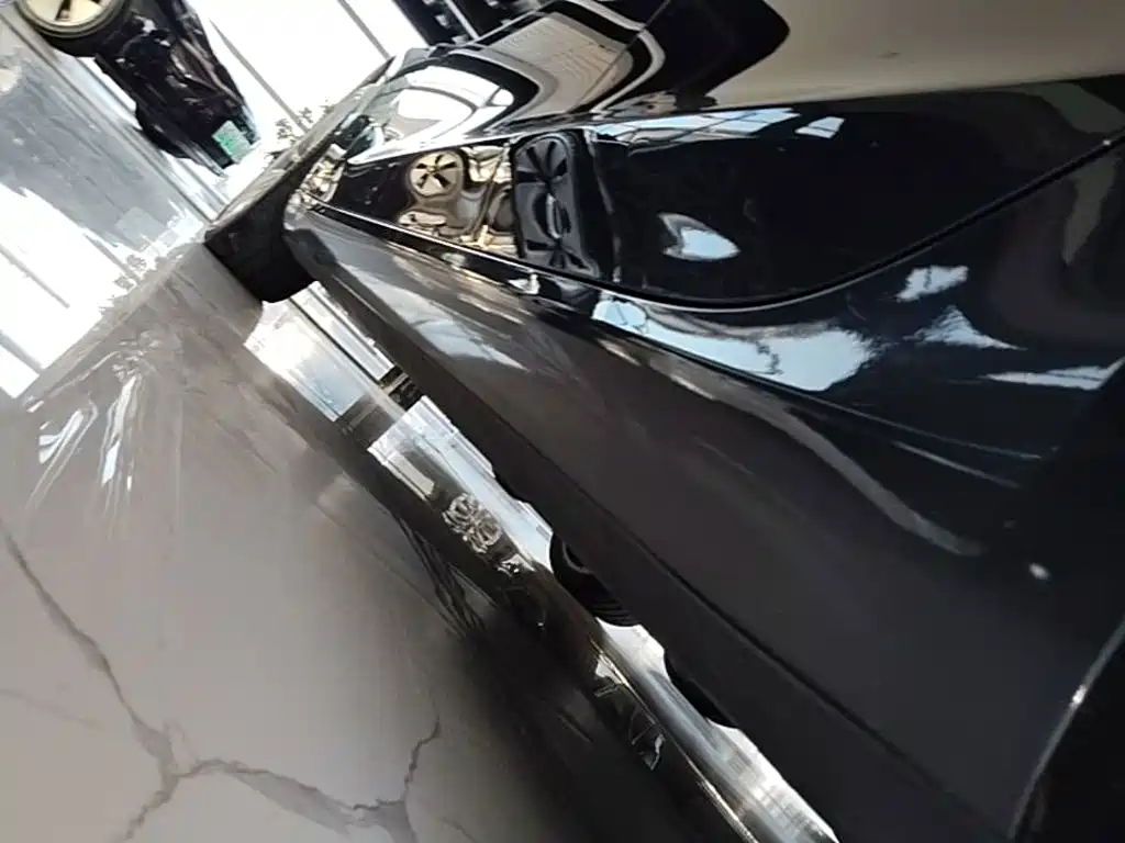 Tesla Model 3 — миниатюра 22