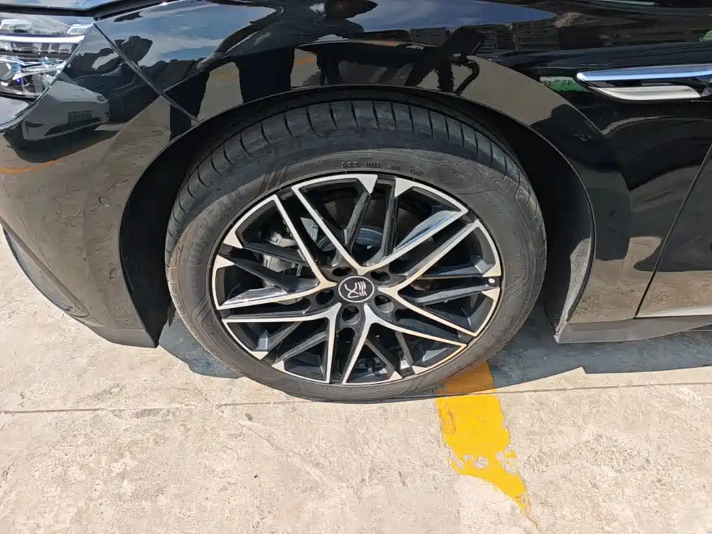 BYD Han — миниатюра 23