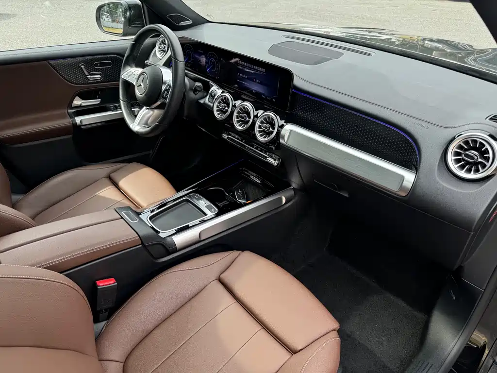 Mercedes-Benz EQB — миниатюра 16