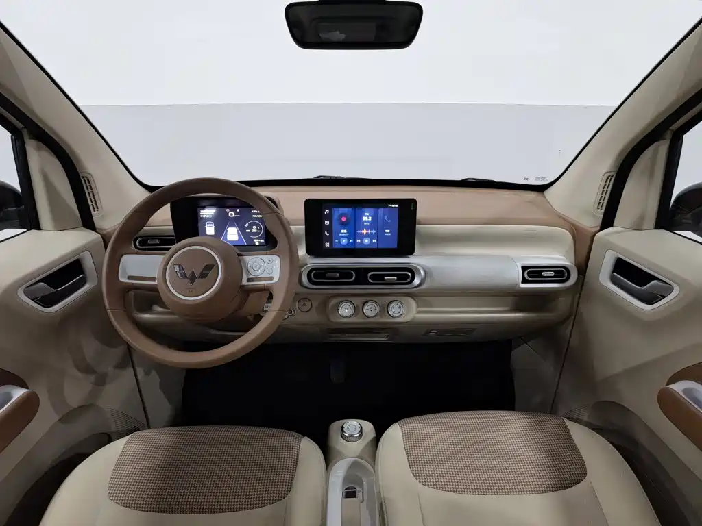 Wuling MINIEV — миниатюра 5