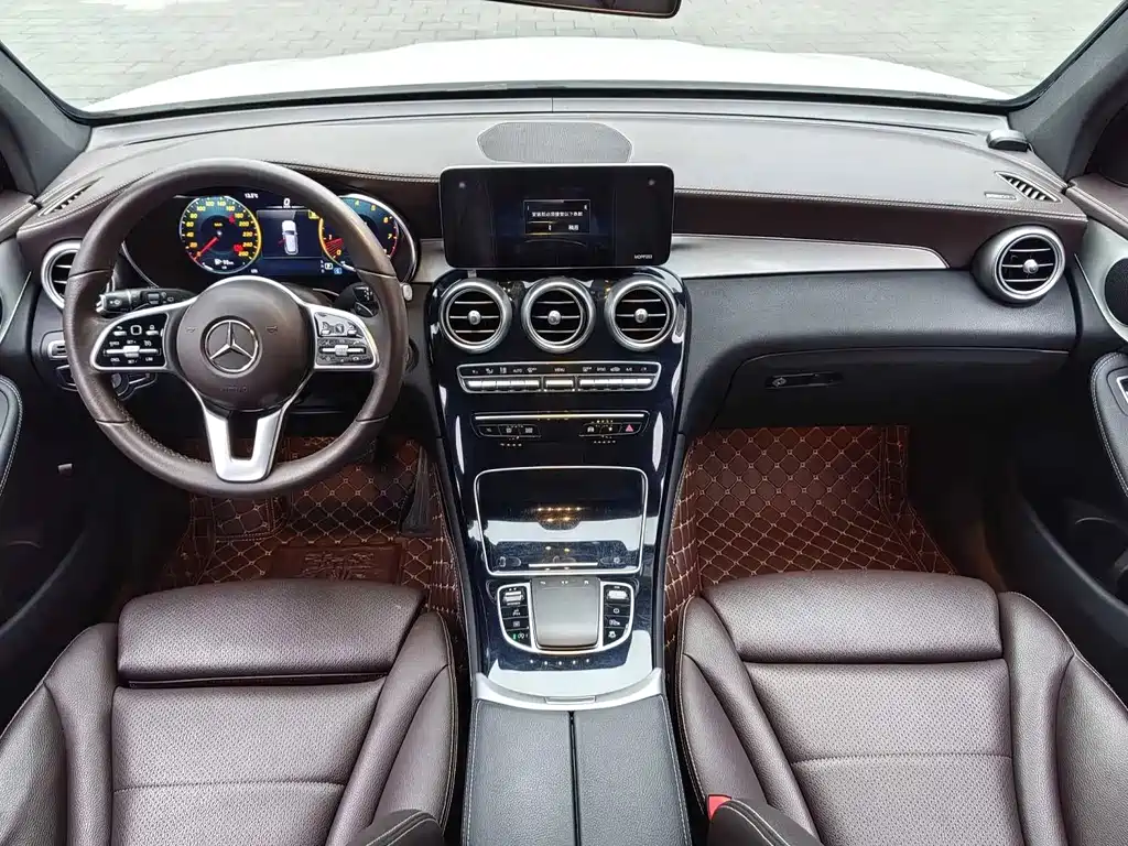 Mercedes-Benz GLC — миниатюра 4