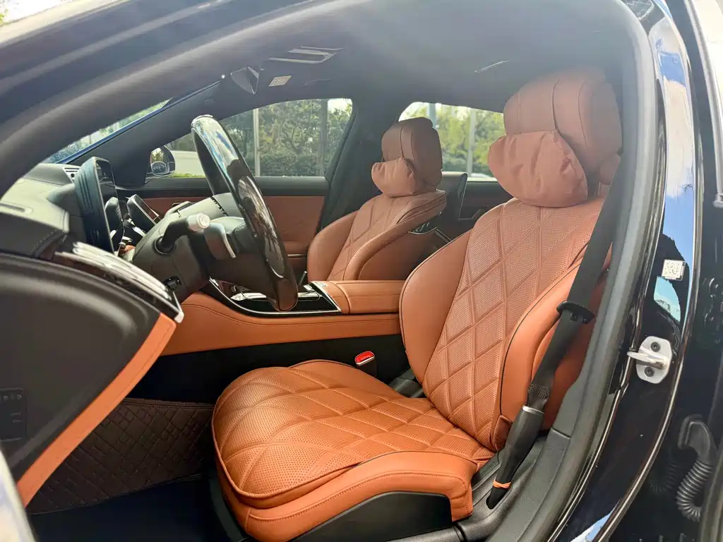 Mercedes-Benz S-Class — миниатюра 11