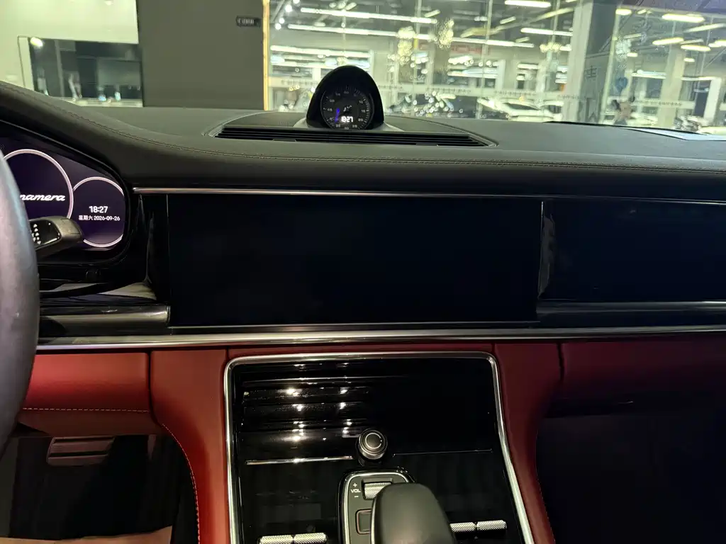 Porsche Panamera — миниатюра 10
