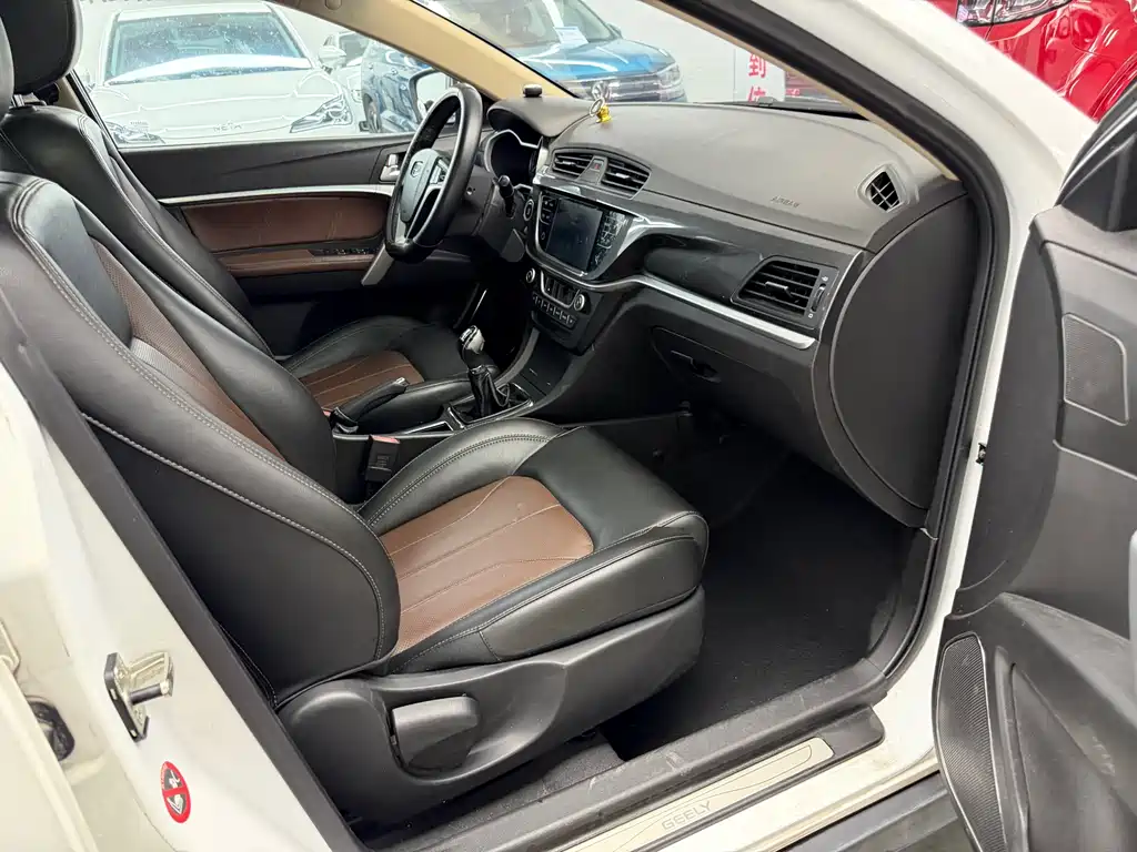 Geely Emgrand 2017 RS 1.5L MT