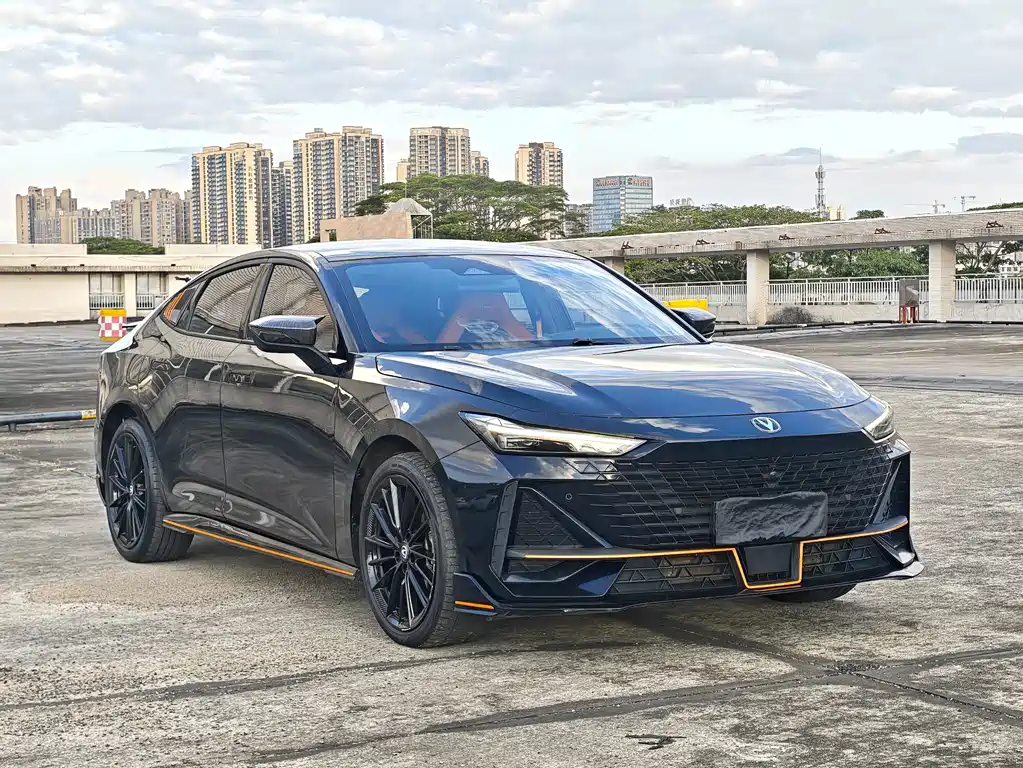 Changan UNI-V — миниатюра 3