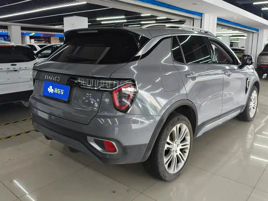 Lynk & Co 01 — миниатюра 3