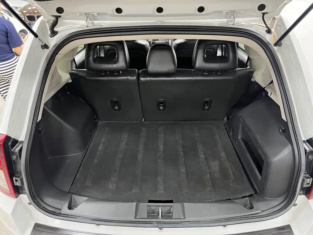 Jeep Compass (Import) — миниатюра 11
