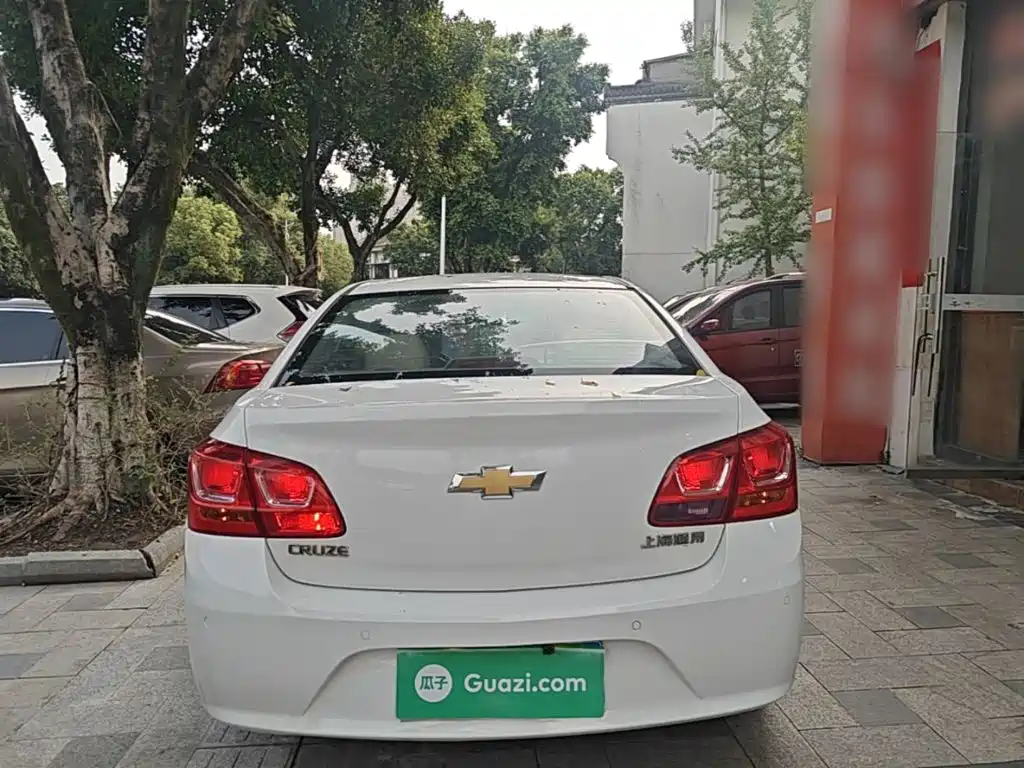 Chevrolet Cruze — миниатюра 6