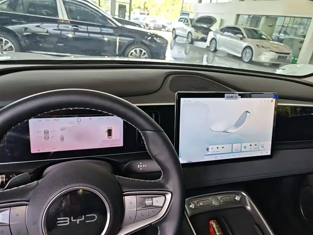 BYD Sealion 05 EV — миниатюра 10