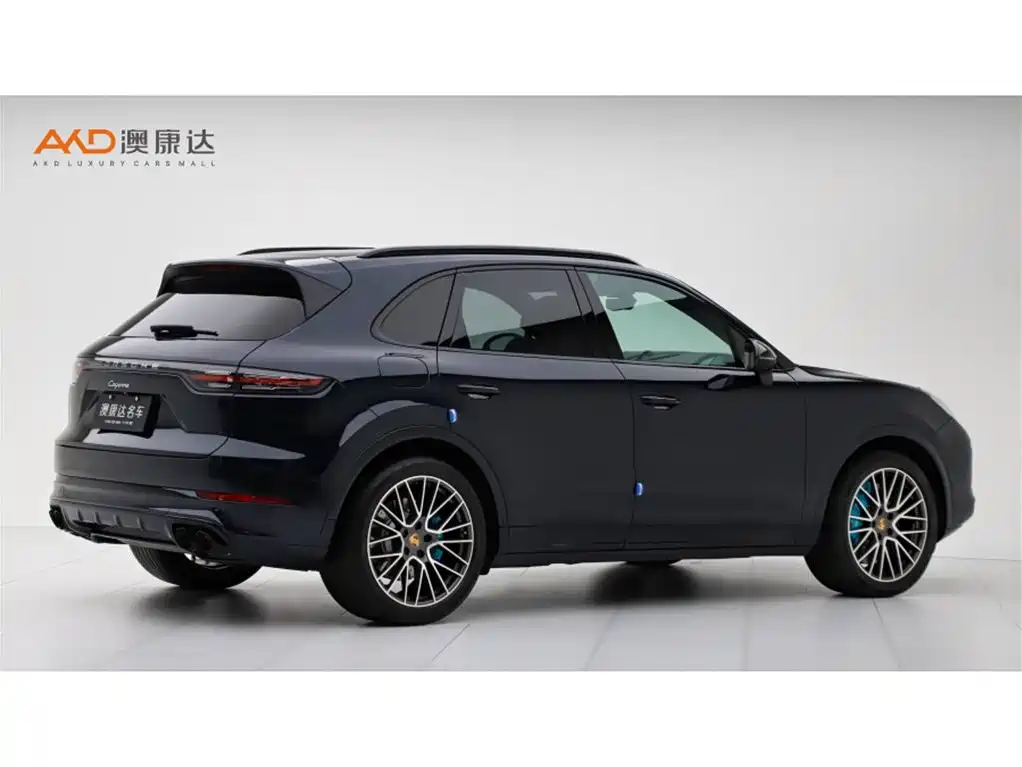 Porsche Cayenne — миниатюра 3