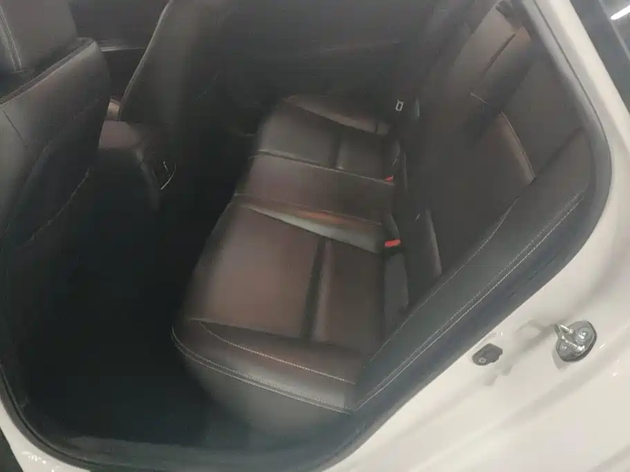 Hyundai Mistra — миниатюра 11