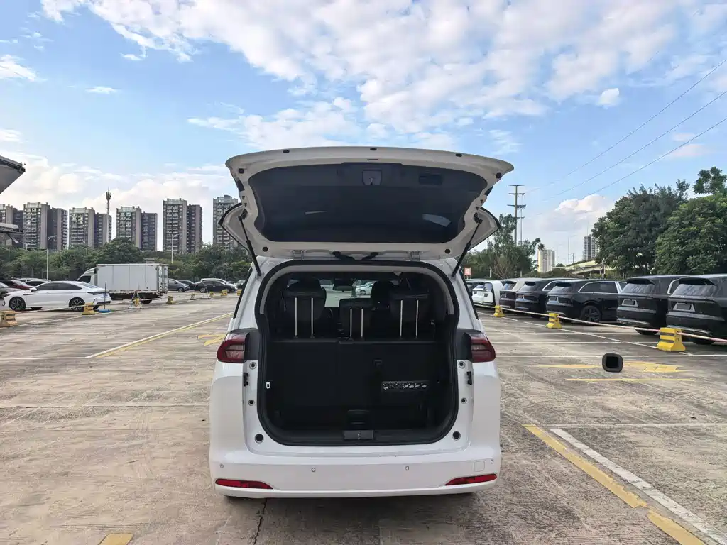 GAC Motor Trumpchi M6 — миниатюра 22