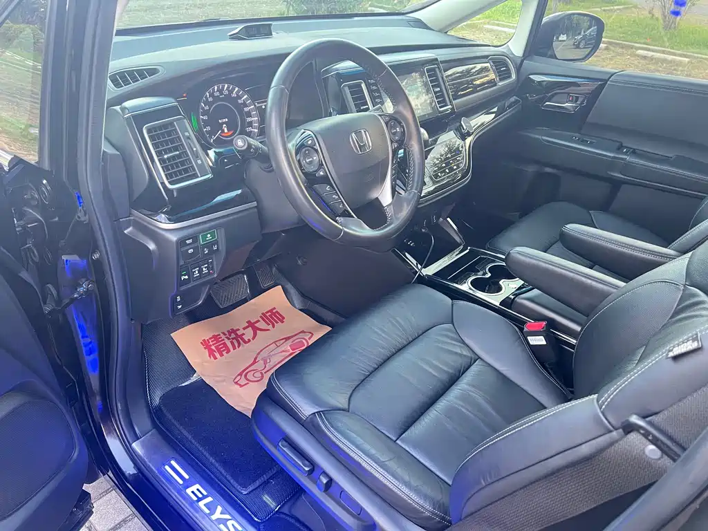 Honda Elysion — миниатюра 10