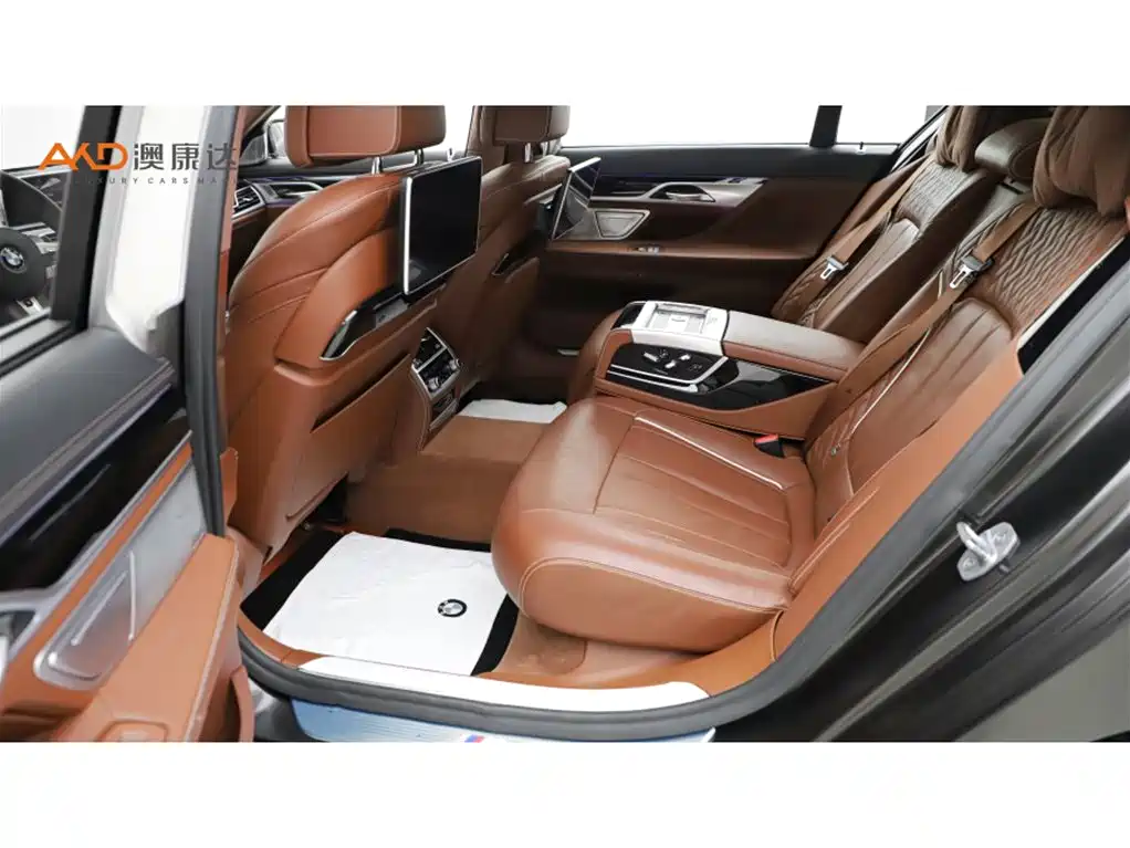 BMW 7 Series 7 2018 740Li xDrive Premium M Sport