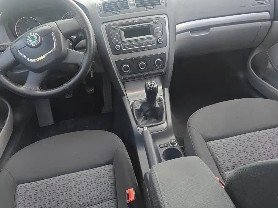 Skoda Octavia — миниатюра 16