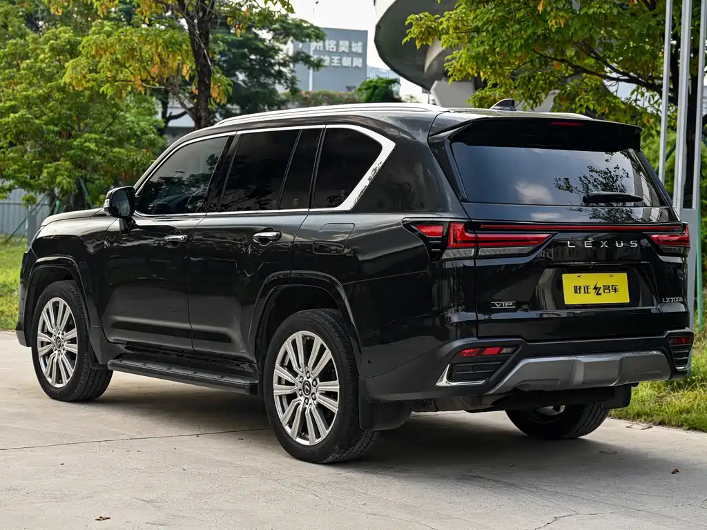 Lexus LX — миниатюра 3