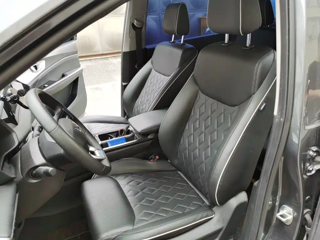 Wuling Jiachen — миниатюра 11