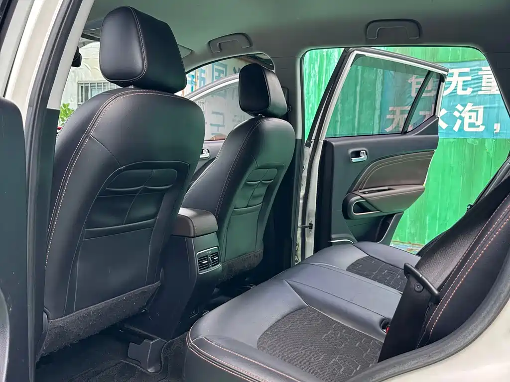 Aion Trumpchi GE3 — миниатюра 8