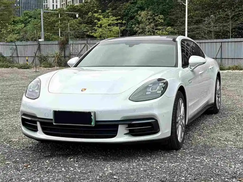 PORSCHE PANAMERA NEW ENERGY
