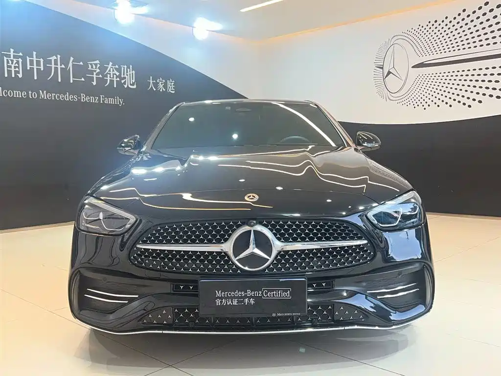 Mercedes-Benz C-Class — миниатюра 2