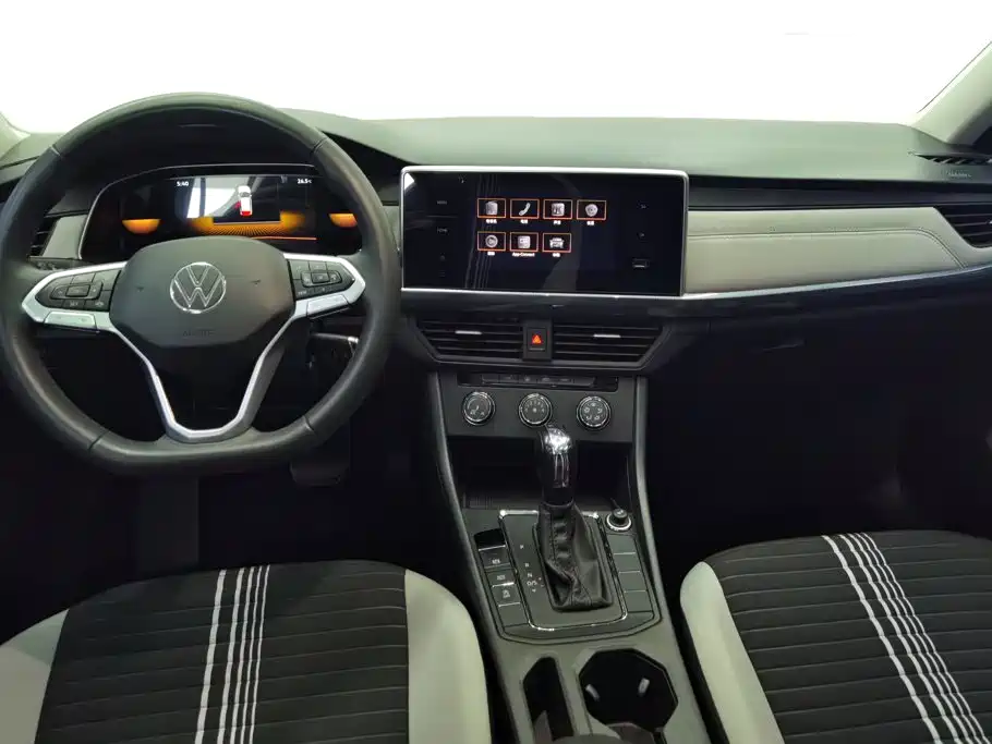 Volkswagen Bora — миниатюра 12