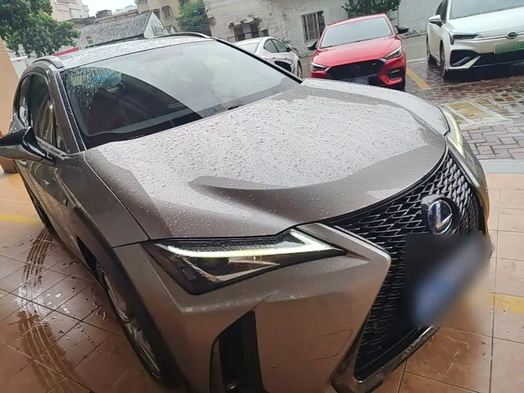 Lexus UX — миниатюра 4