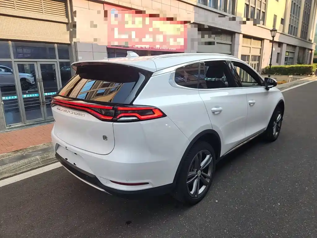 BYD Tang — миниатюра 7