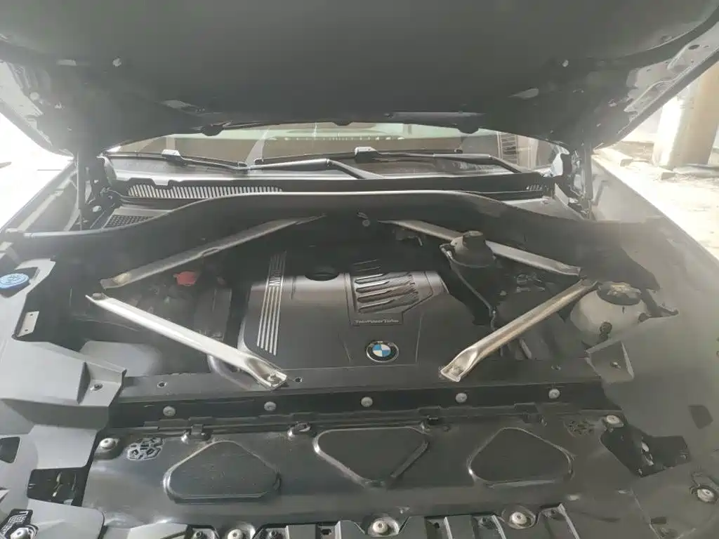 BMW X6 — миниатюра 12