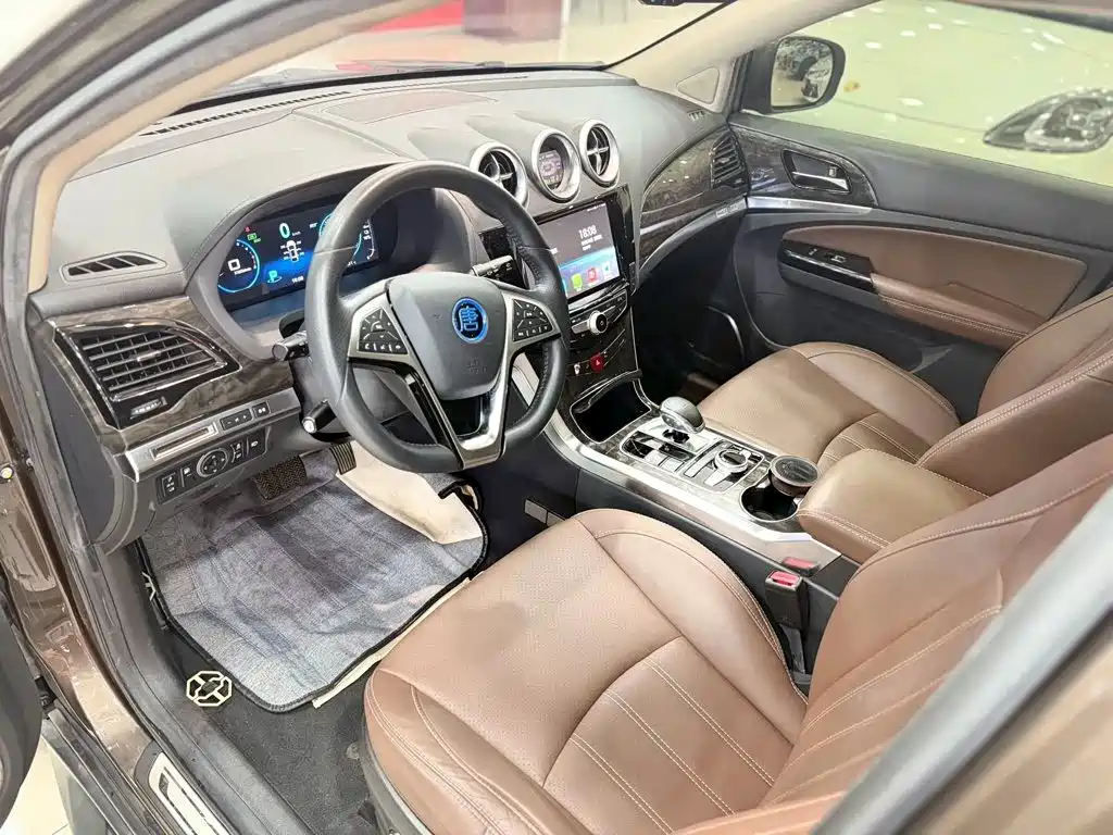 BYD Tang New Energy — миниатюра 7
