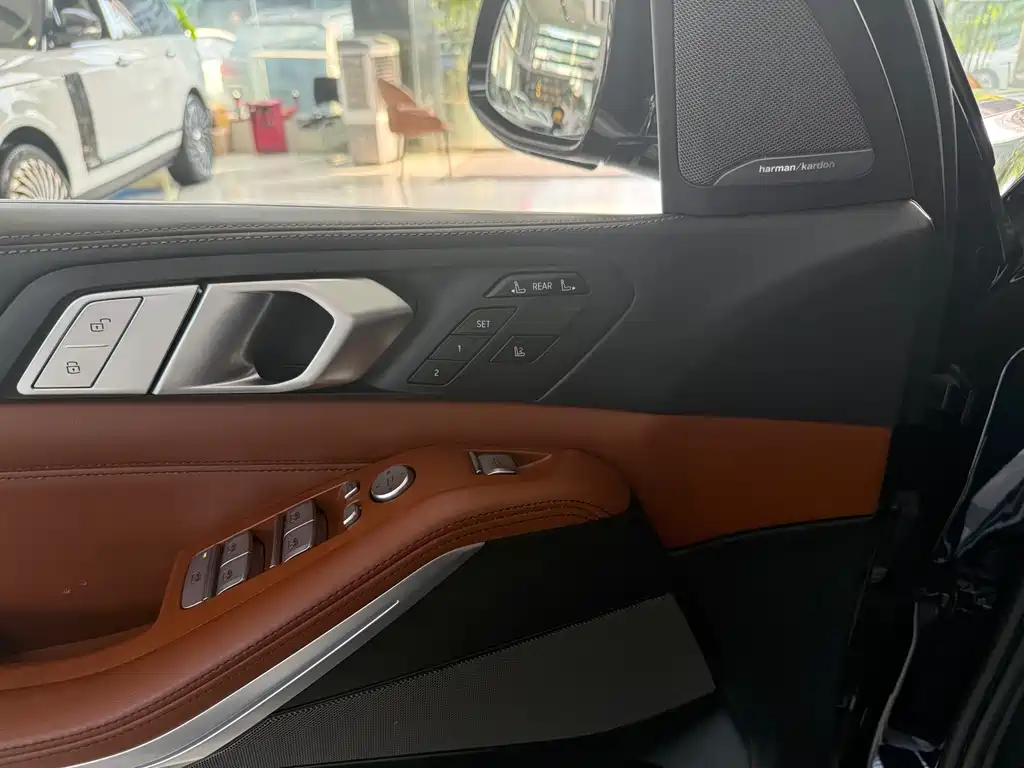BMW X7 2021 xDrive40i Premium M Sport